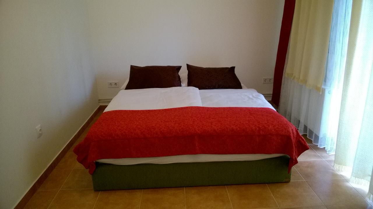 Zoe Apartman Siófok Zewnętrze zdjęcie